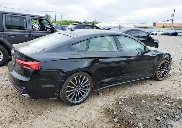 Audi A5 cena 86000 przebieg: 33000, rok produkcji 2021 z Wieruszów małe 46